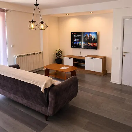 Green Home شقة سكوبجي